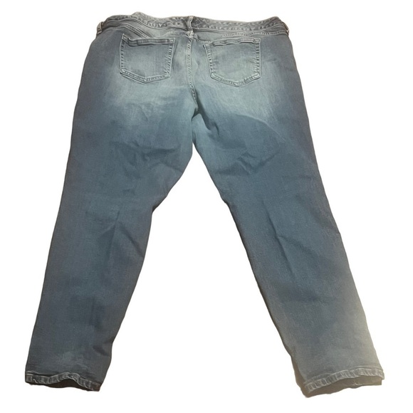 Torrid boyfriend jeans 20R - Picture 4 of 9